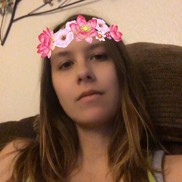 Profile Picture of Robin Jacoby (@roro13939) on Poshmark