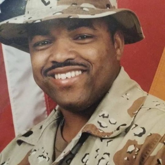 Profile Picture of Johnny Boose (@johnnyboose) on Poshmark