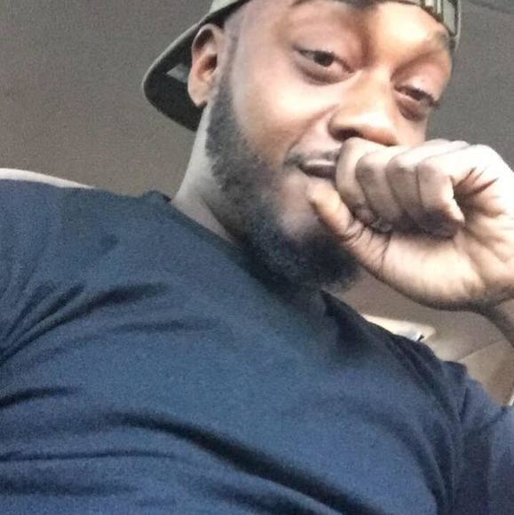 Profile Picture of Angelo Tyger (@jamestyger) on Poshmark