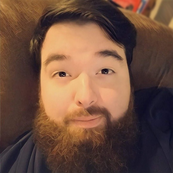 Profile Picture of Benjamin Gibson (@bengibson3108) on Poshmark