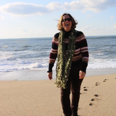 Profile Picture of Lynn  Case (@lscase) on Twitter