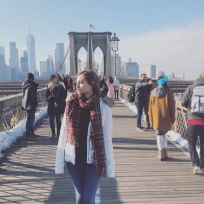 Profile Picture of 𝕃𝕠𝕧𝕖𝕝𝕪𝕛𝕒𝕫 (@jasminesolis97) on Twitter