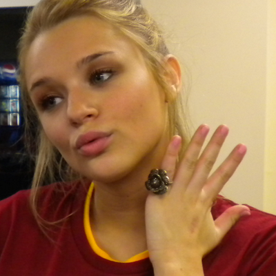 Profile Picture of Avery Keller (@AveryKellerXOXO) on Twitter