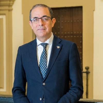 Profile Picture of Miguel Ángel Castro Arroyo (@macastro_rector) on Twitter