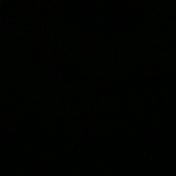 Lara Kaseer - Poshmark Profile Picture of Lara Kaseer (@lkaseer) on Poshmark