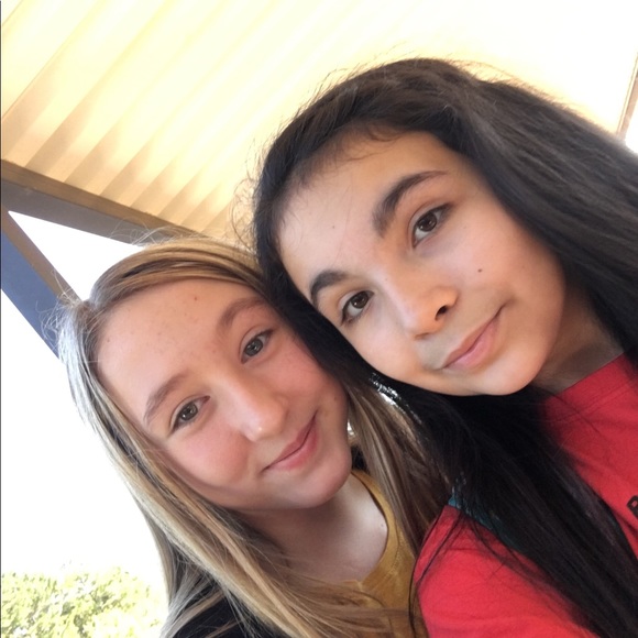 Profile Picture of Kamdyn Therrell (@kamdyn_07) on Poshmark