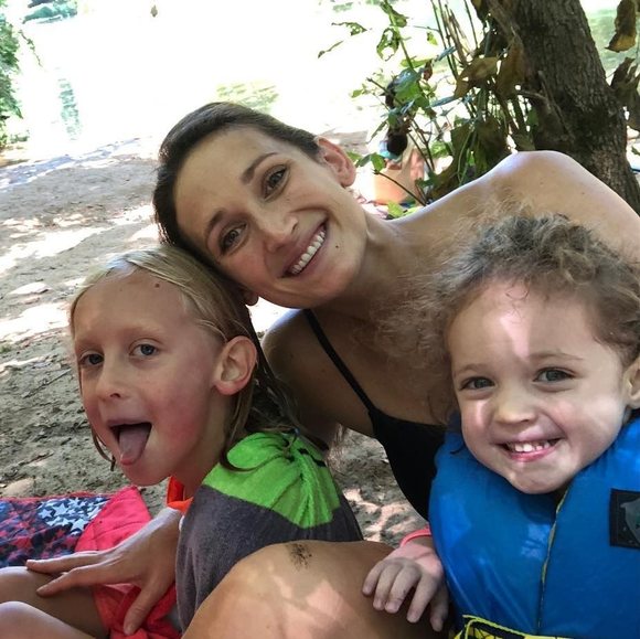 Profile Picture of Stephanie Tucker (@stbtucker) on Poshmark