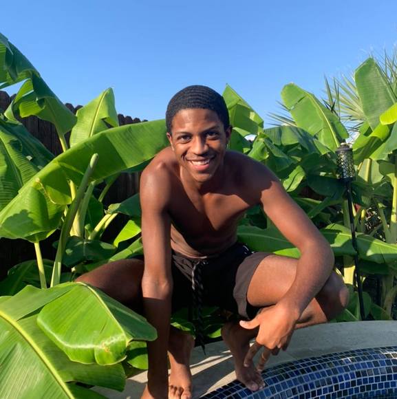 Profile Picture of Zane Marshall (@zanelovesoccer) on Poshmark