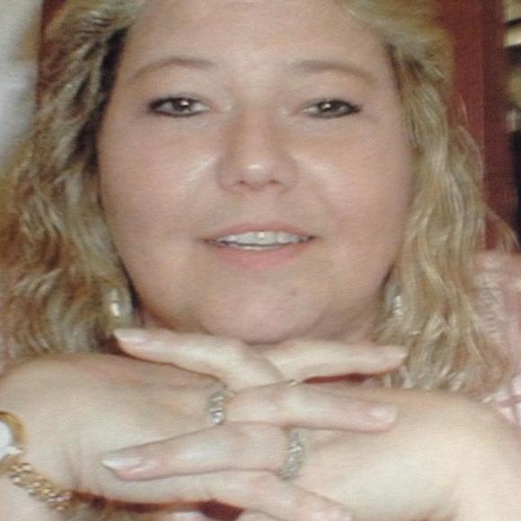 Profile Picture of Sherri Sybert (@slsisme) on Poshmark