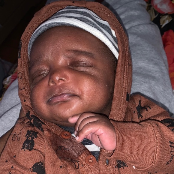 Profile Picture of Greg Bernard (@greg_bernard) on Poshmark