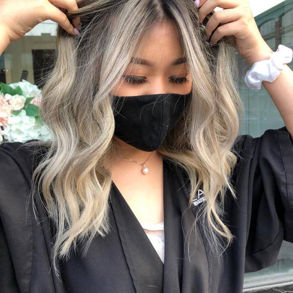 Bonnie Qiu - Poshmark Profile Picture of Bonnie Qiu (@bonnsai) on Poshmark