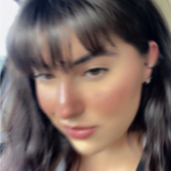 Sammie Cravens - Poshmark Profile Picture of Sammie Cravens (@sammiecravenss) on Poshmark