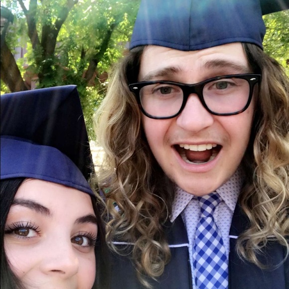 Profile Picture of Logan Johansen (@logan0000) on Poshmark