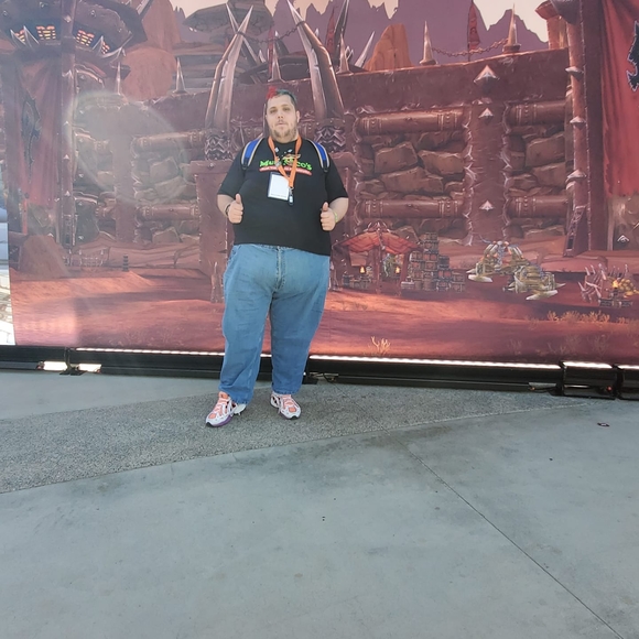 Profile Picture of Gordon Albert (@gordonjr06) on Poshmark