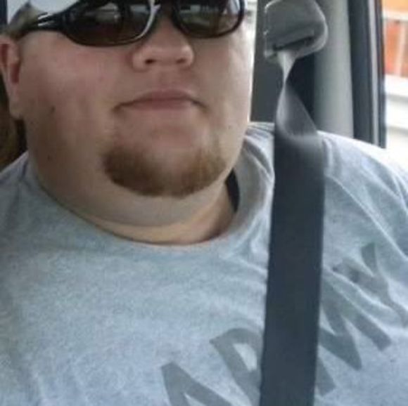 Profile Picture of Andrew Boudreaux (@laboodro) on Poshmark