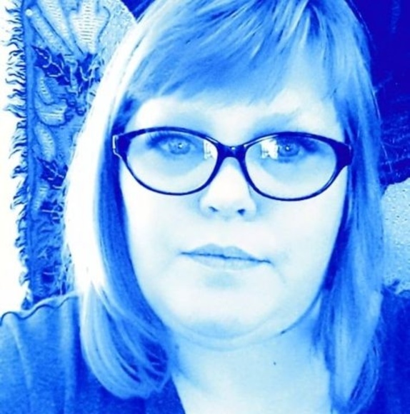 Profile Picture of Amy Ohrazda-palmer (@amberpalmer11) on Poshmark