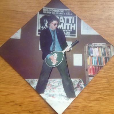 Profile Picture of Les Smith (@GillsLes) on Twitter
