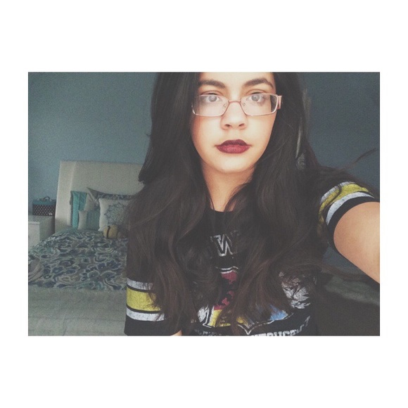 Profile Picture of Kushi Matharu (@kushimatharu) on Poshmark