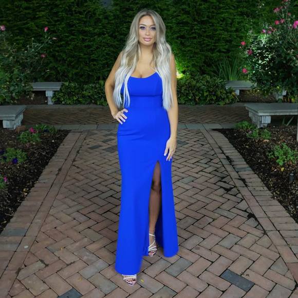 Profile Picture of Alexis Fischetti (@a_fischetti) on Poshmark