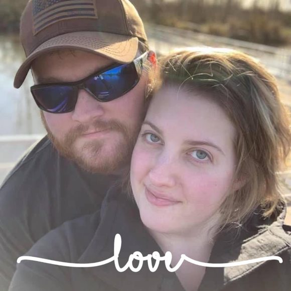 Profile Picture of Jordan Relf (@jordanrelf) on Poshmark