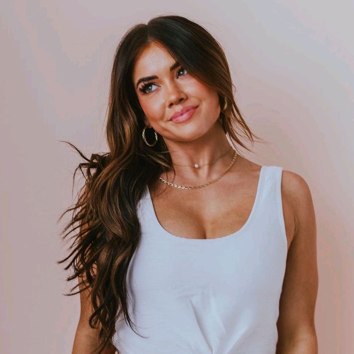 Profile Picture of taralaurenz (@taralaurenz) on Tiktok