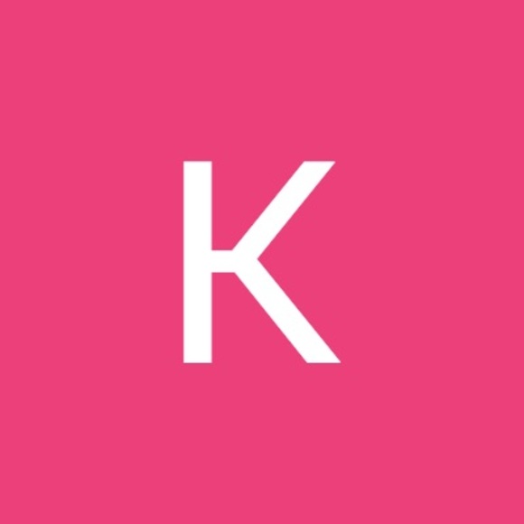 Profile Picture of Kamalani Wilsey (@kamalani107) on Poshmark