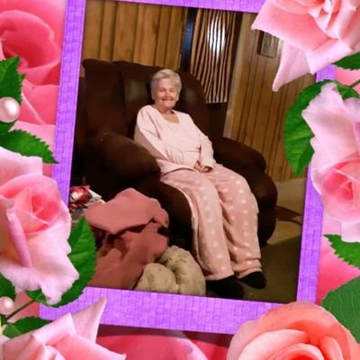 Profile Picture of Debbie Ann Shelly (@DebbieAnnShell5) on Twitter