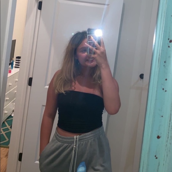 Profile Picture of Hayden Lopez (@yepitshayden) on Poshmark