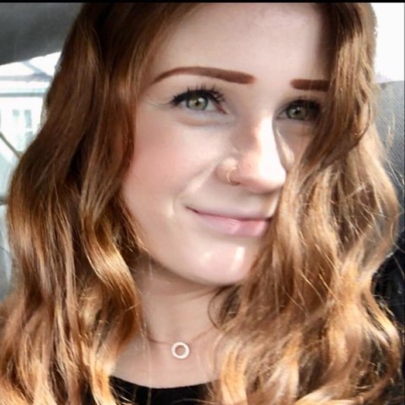 Profile Picture of Alexis Goodling (@goodlingalexis) on Poshmark