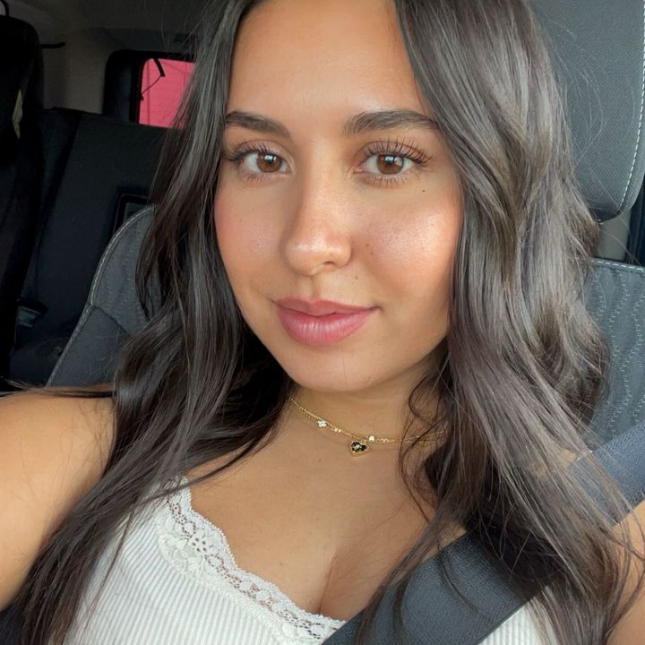 Profile Picture of   taylor garcia (@tay.noel)... (@tay.noel) on Tiktok