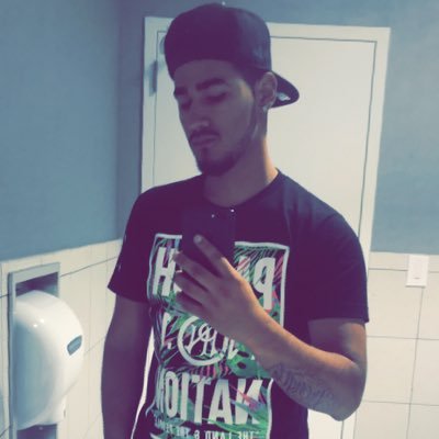 Profile Picture of Kevin Reta (@kevinreta7) on Twitter