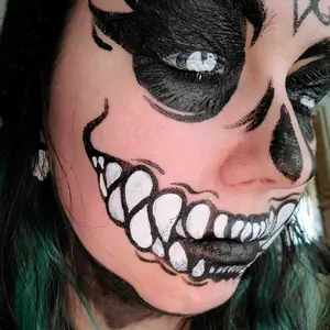 Profile Picture of Sable Hawthorne (@sablehawthorne) on Tiktok