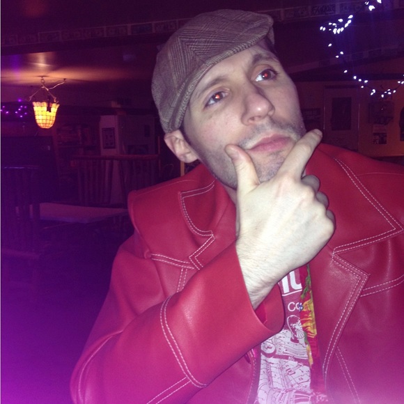 Profile Picture of Brian Rowbotham (@brian_crusher) on Poshmark