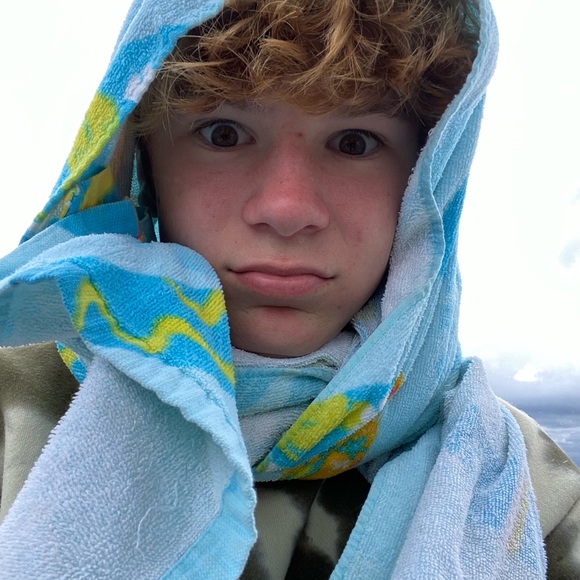 Profile Picture of Logan Egts (@loganegts) on Poshmark