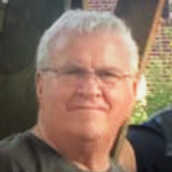 Profile Picture of Richard Fuess (@rhfuess) on Poshmark