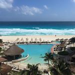 Profile Picture of Maya Walsh 🌴🍹🍍☀️ (@mwalsh922) on Instagram