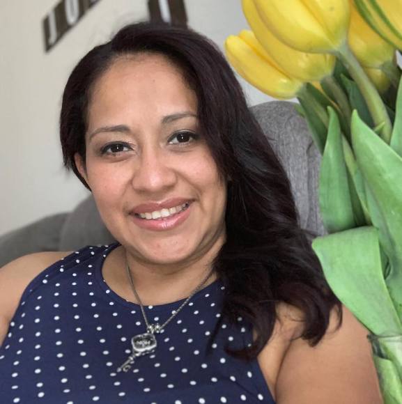 Profile Picture of Rocio Lira ceballos (@rocceb919) on Poshmark