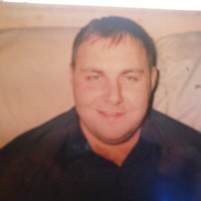 Profile Picture of Warren James Melrose (@stephen123321) on Twitter
