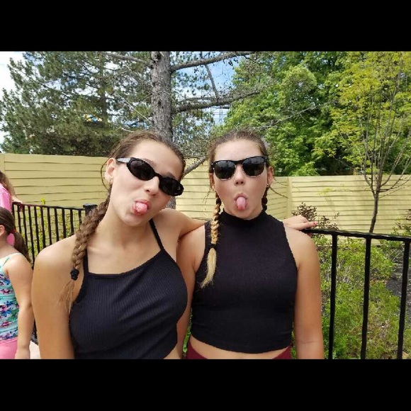 Profile Picture of Isabella Ruffino (@isabellaruff) on Poshmark