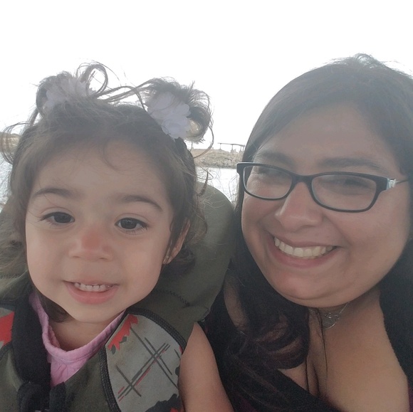 Profile Picture of Pamela Kleeger (@pamelakleeger) on Poshmark