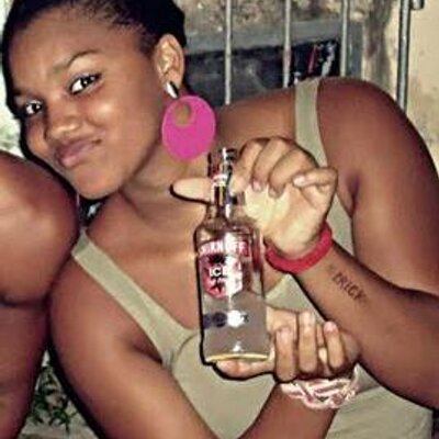 Profile Picture of Lilian Matos Xavier (@DanadinhaMatos) on Twitter
