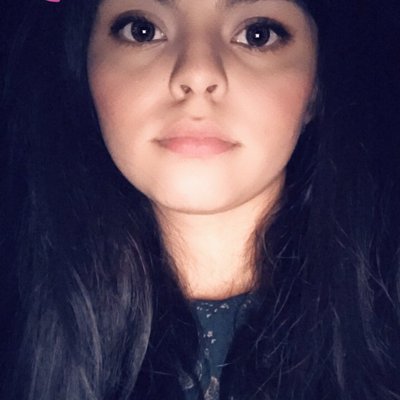 Profile Picture of Veronica Cook (@veroenrikez) on Twitter