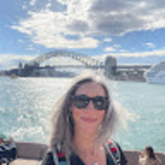 Jennifer Roniger - Poshmark Profile Picture of Jennifer Roniger (@jlroniger) on Poshmark