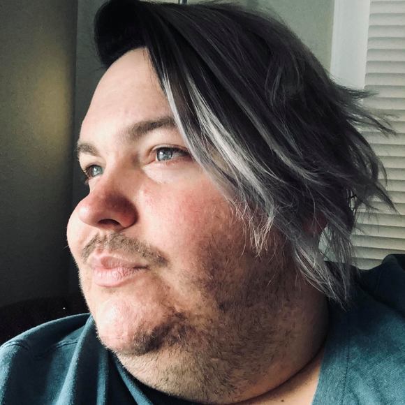 Sean Rutherford - Poshmark Profile Picture of Sean Rutherford (@seanrutherford) on Poshmark