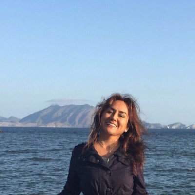 Profile Picture of Lupe (@Lupeoropeza08) on Twitter