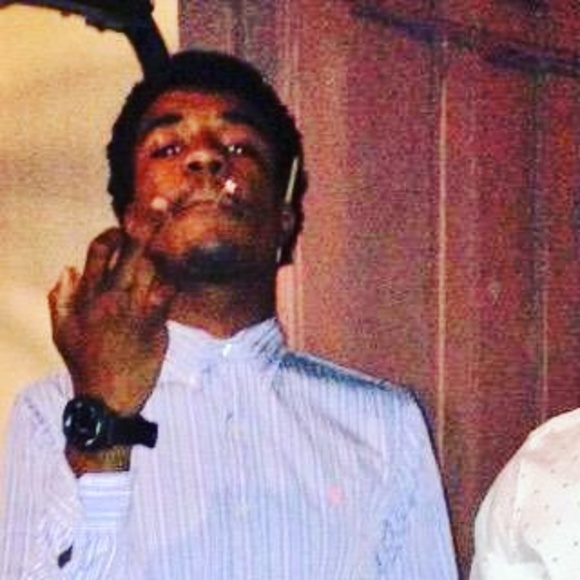 Profile Picture of Farrakhan Fink (@fdawwg3) on Poshmark