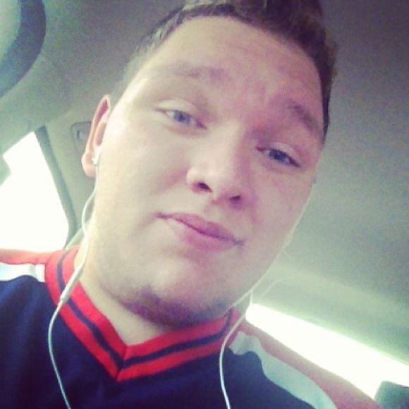 Mark Rizzi - Poshmark Profile Picture of Mark Rizzi (@marktheshark456) on Poshmark