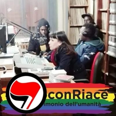 Profile Picture of Carmen Commodaro (@carmcarmc) on Twitter