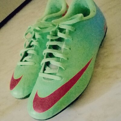 Profile Picture of Avenu.219 (@ChrisBiel7) on Twitter