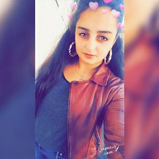 Profile Picture of Jázmin Molnár (@kiarakiruska.lakatos) on Facebook